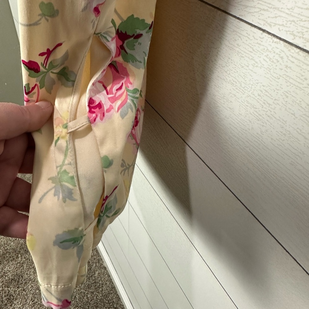 NWT Zara Cream Floral Dress Size Medium - Picture 8 of 12